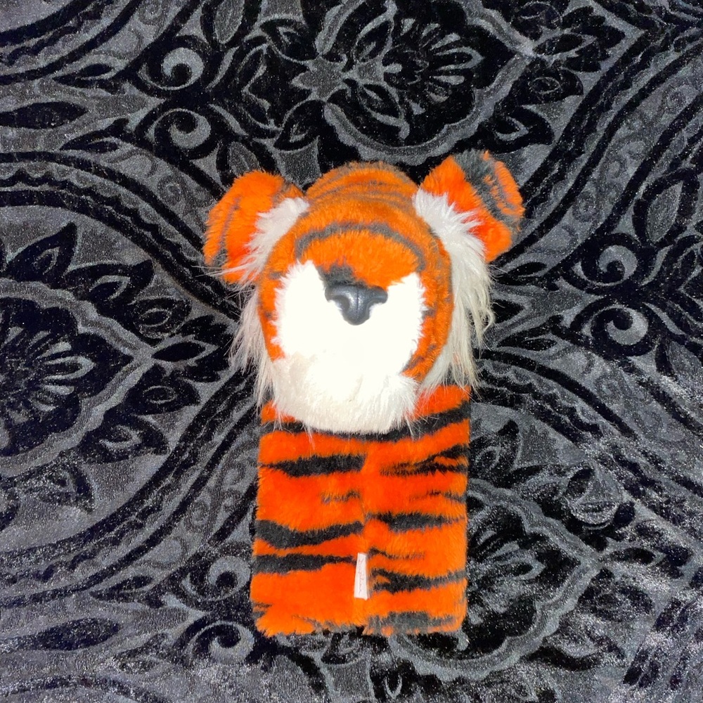 Golf club cover Tiger